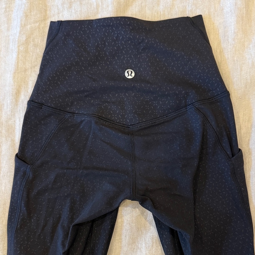 Lululemon Black Patterned High-Waisted Align Leggings with Pockets
